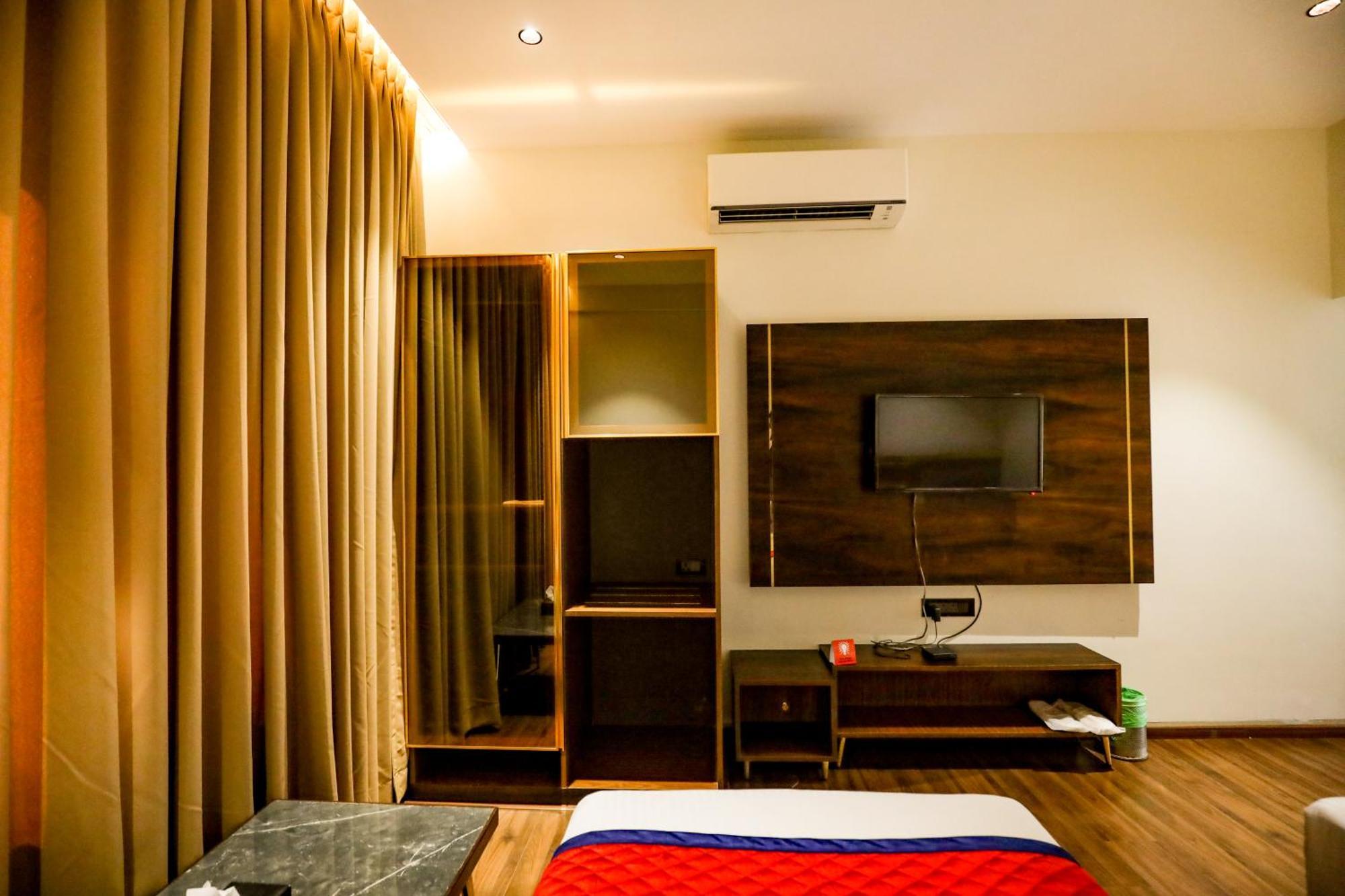 Spree Manor Hotel Aurangabad  Exterior photo